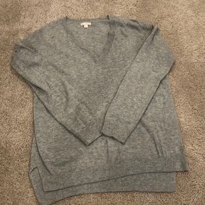 Gap sweater